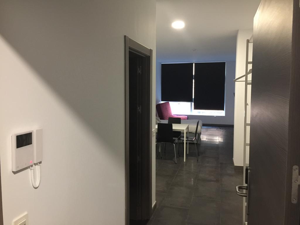 Room And Kitchen Bilbao Dış mekan fotoğraf