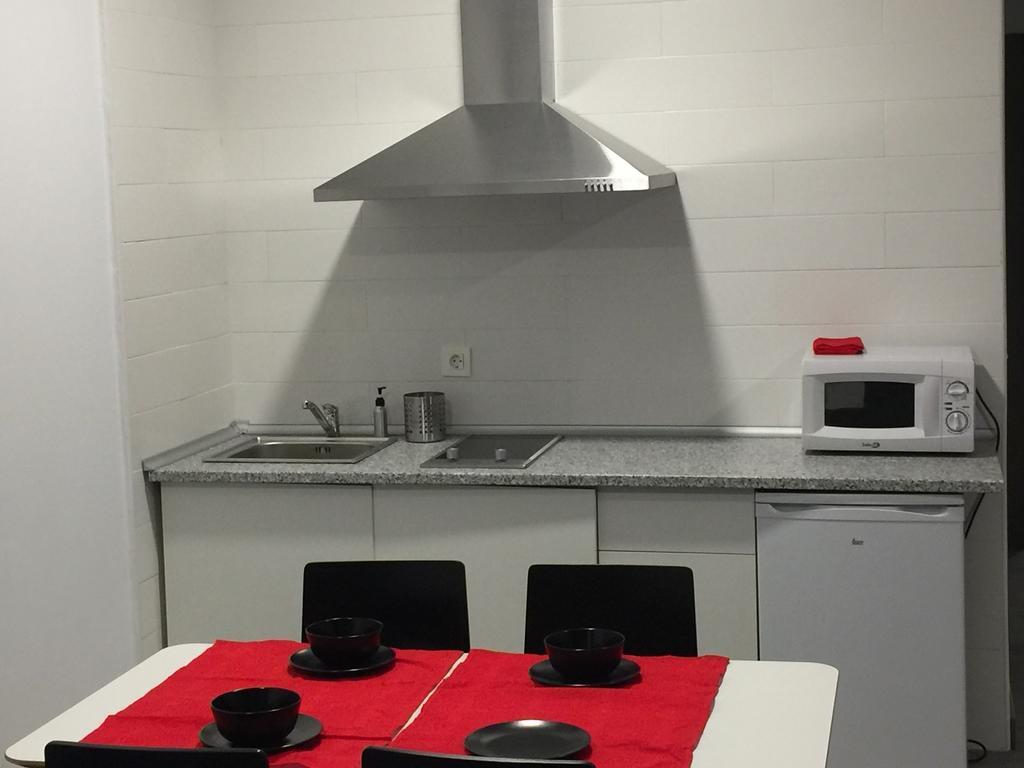 Room And Kitchen Bilbao Dış mekan fotoğraf